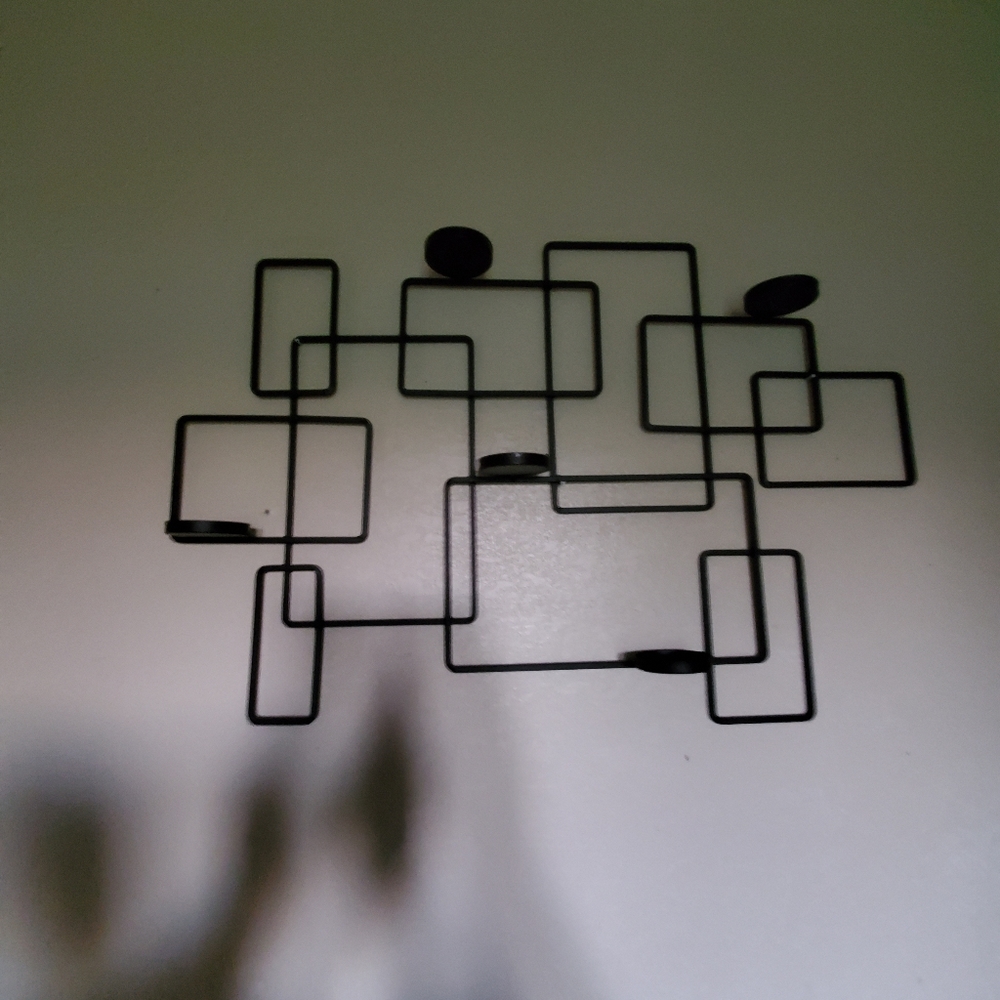 Wall sconce